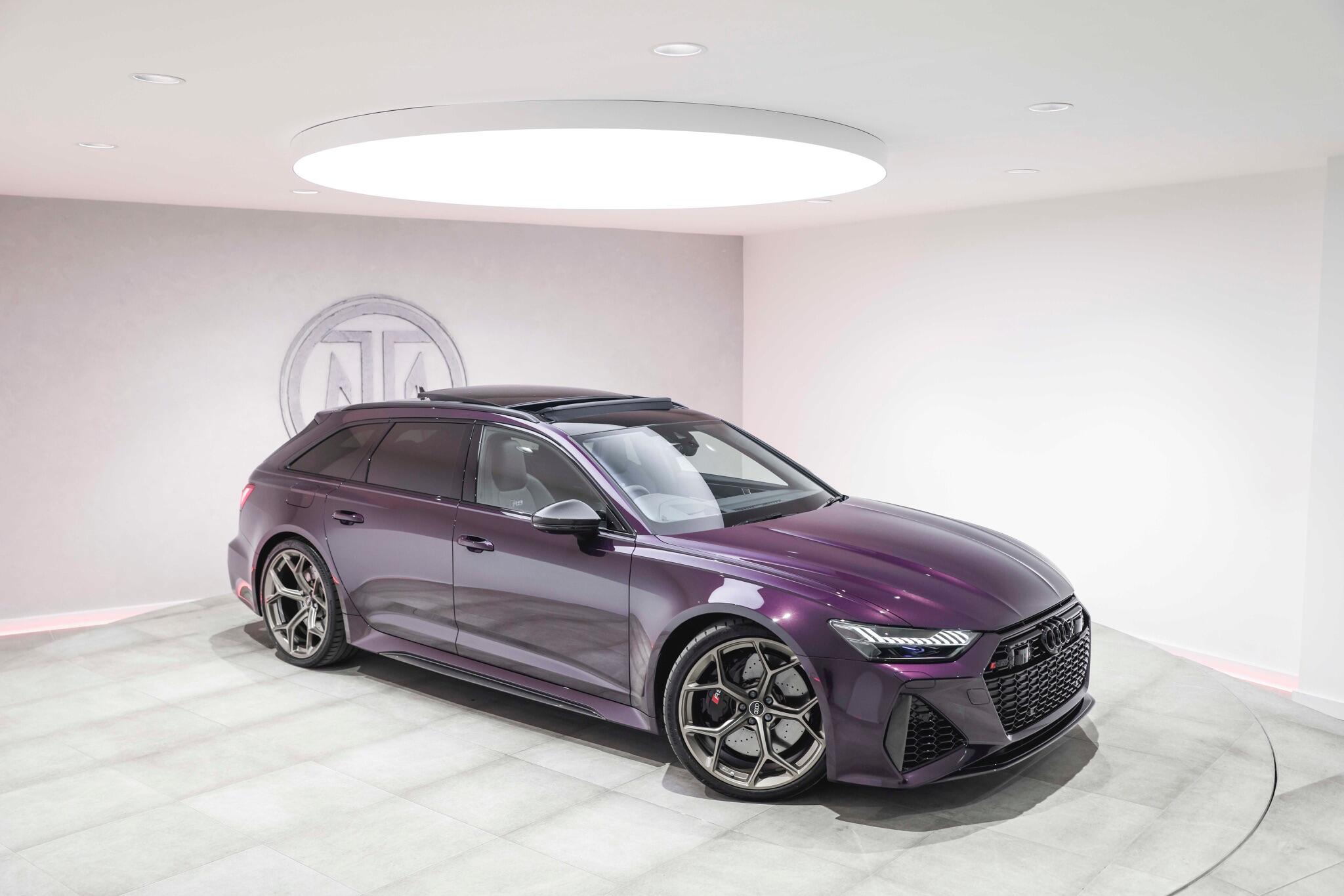 Audi RS6 Avant view 14