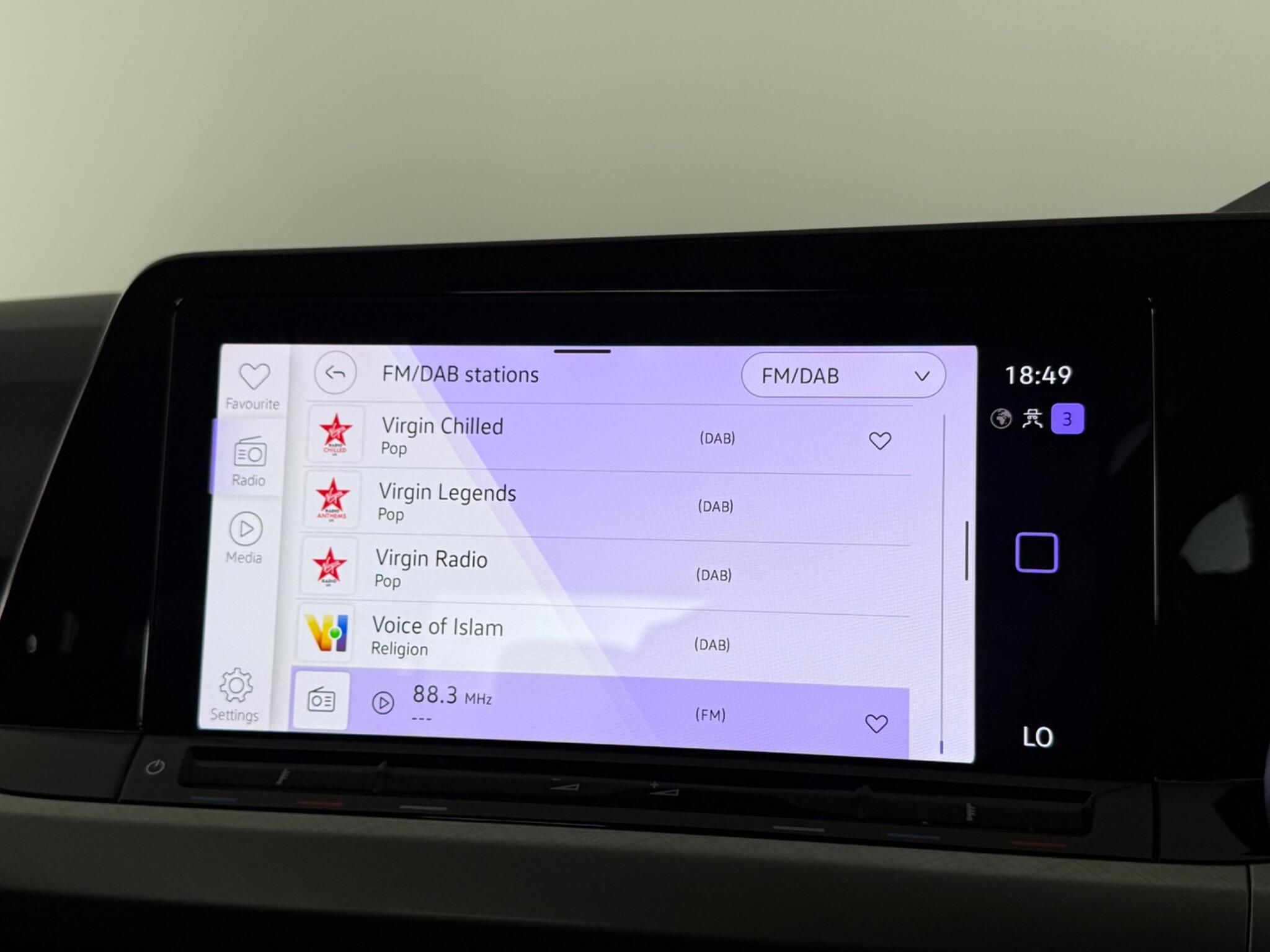 Volkswagen Golf view 24