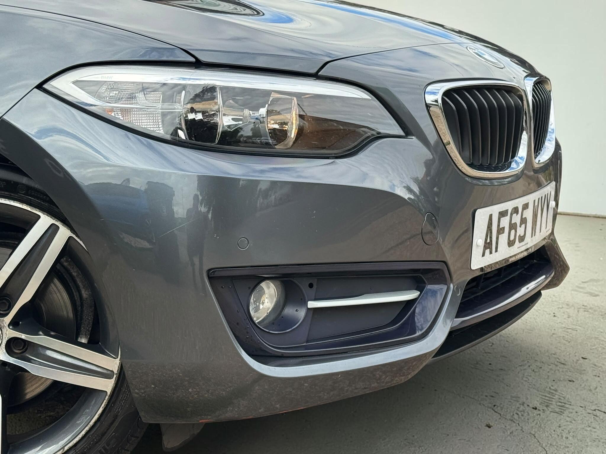 BMW 2 Series view 35
