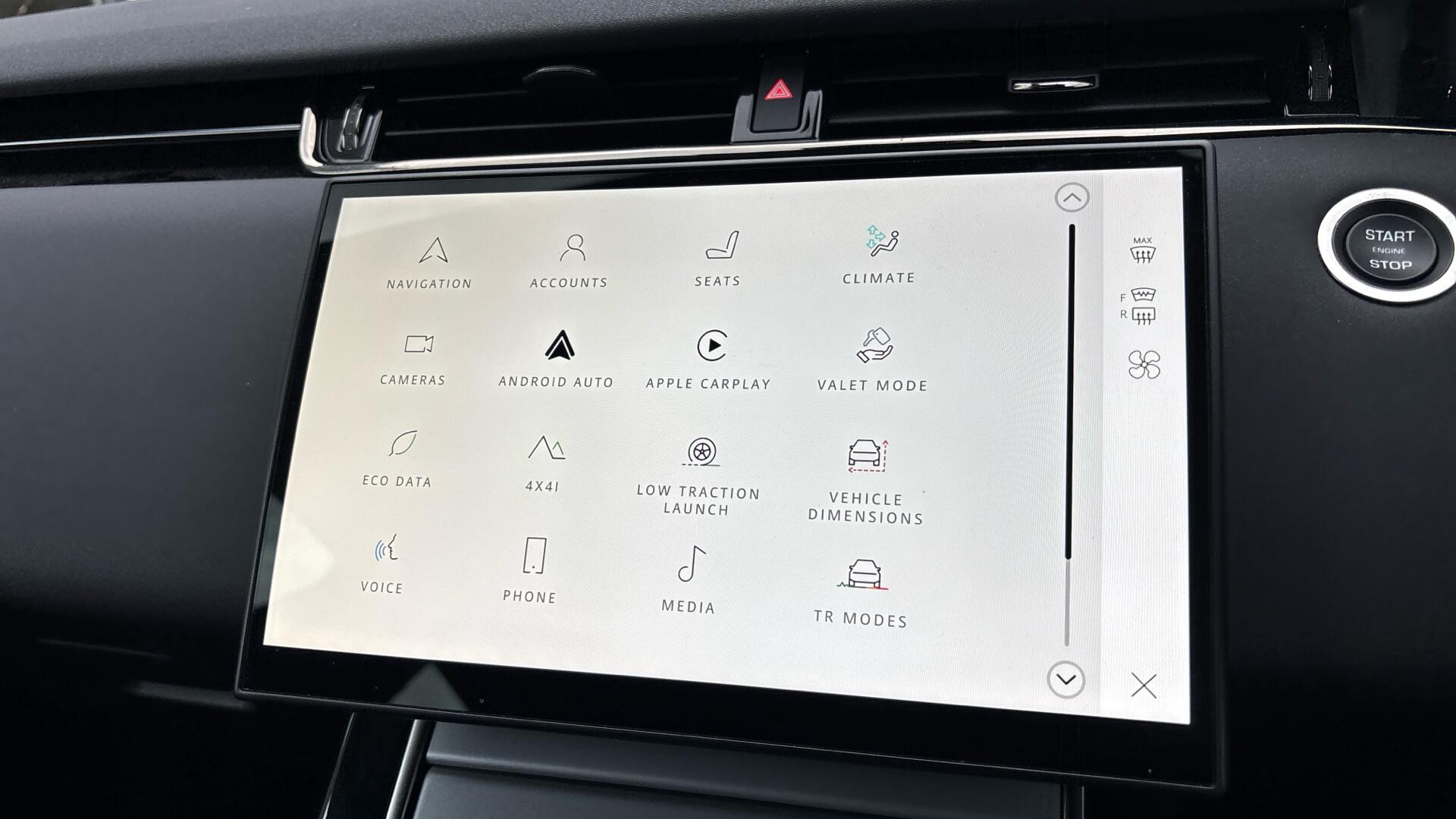 Land Rover Range Rover Evoque view 29