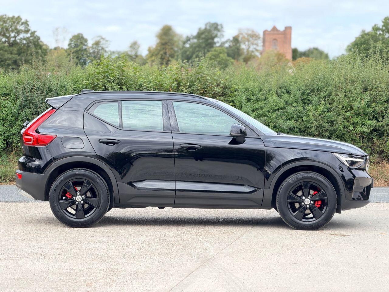 Volvo XC40 view 7