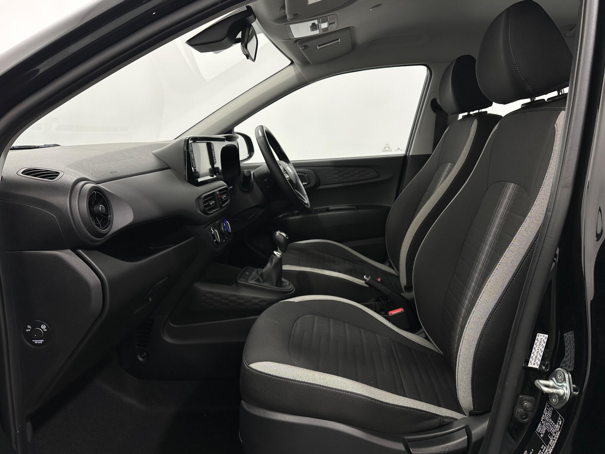 Hyundai I10 view 31