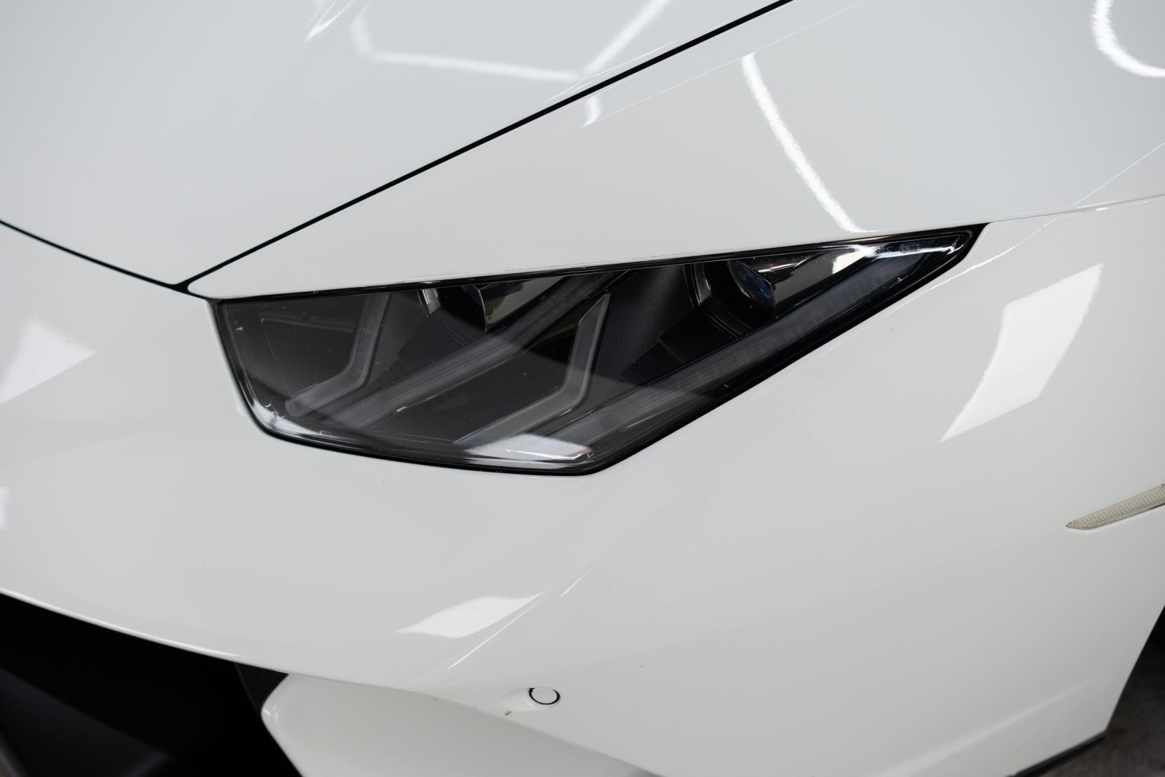 Lamborghini Huracan view 13