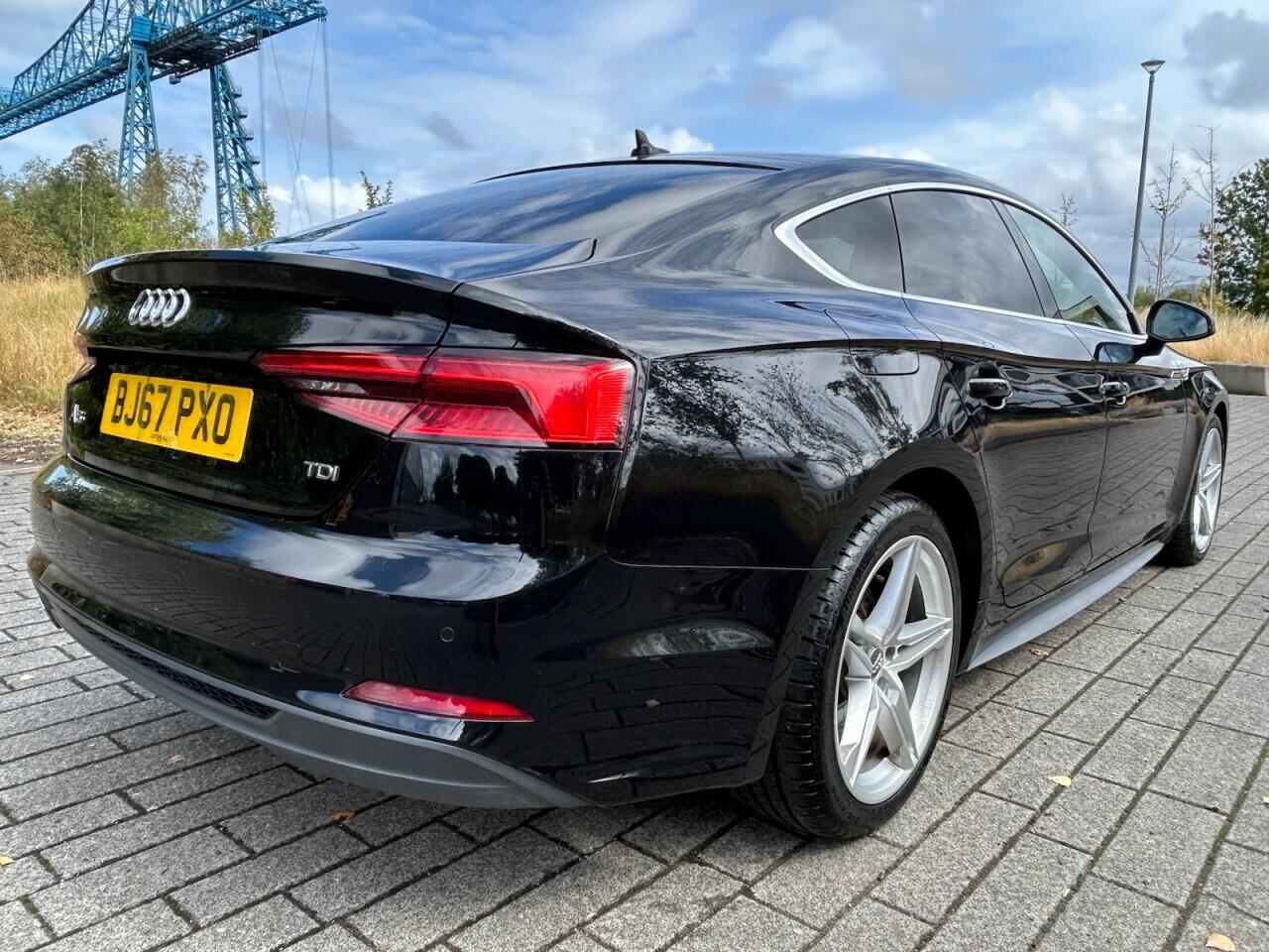 Audi A5 view 11