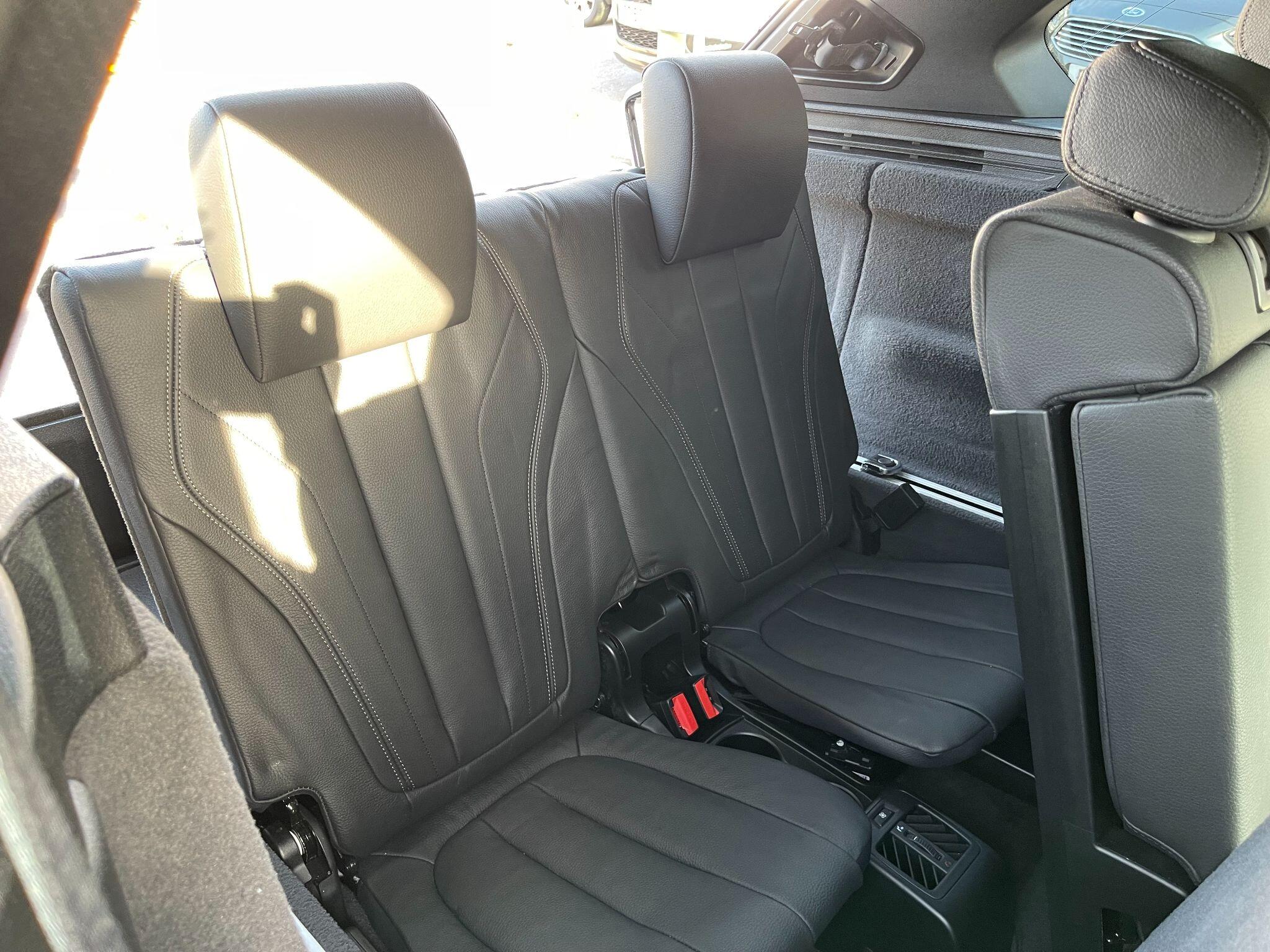 BMW X5 view 43