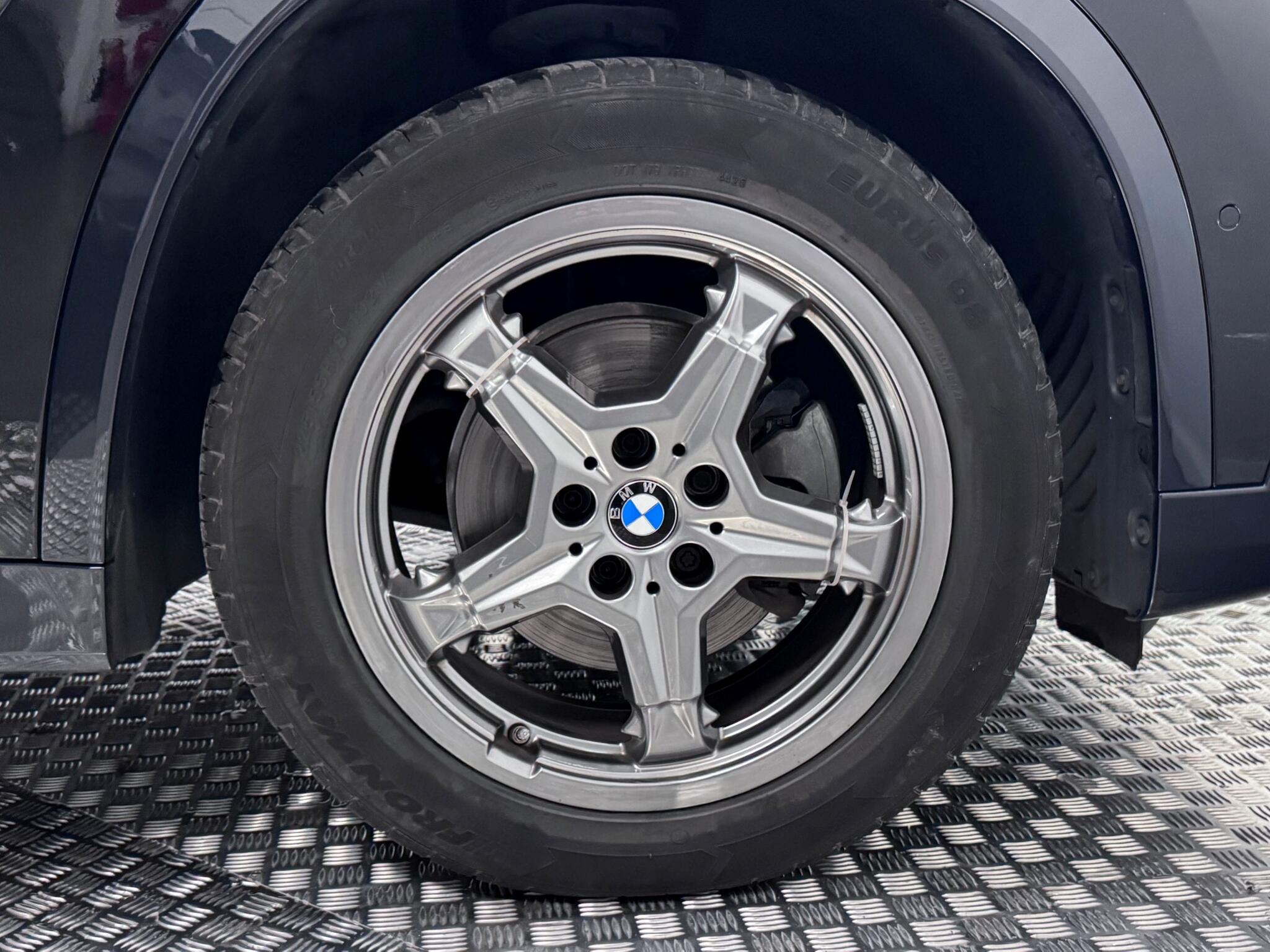 BMW X1 view 57