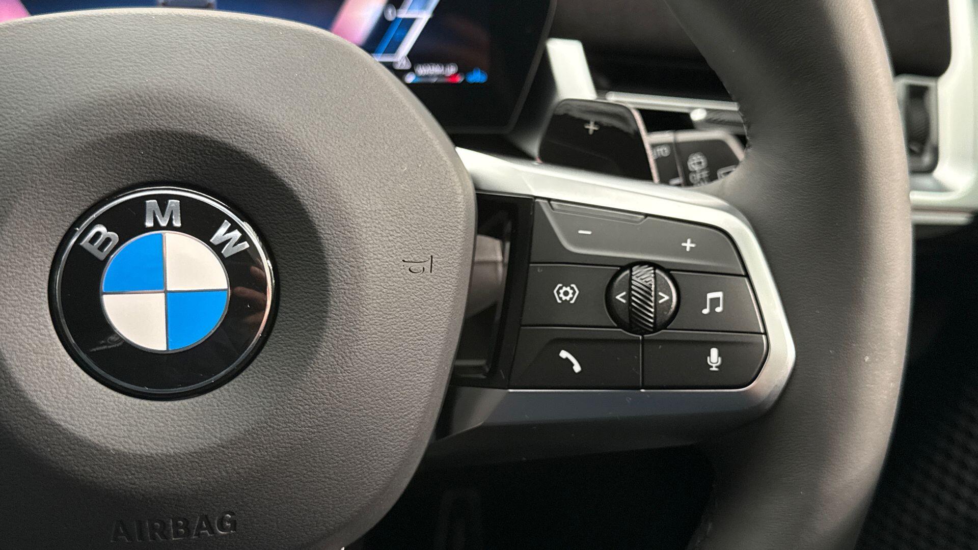 BMW X1 view 18