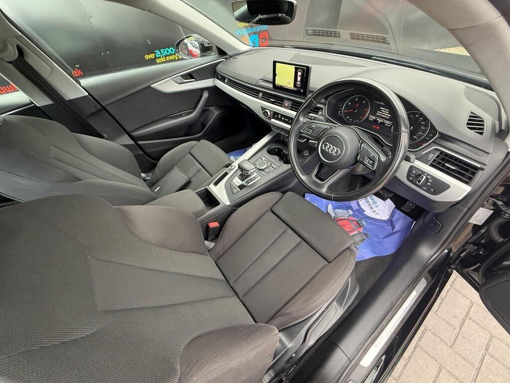 Audi A4 view 15
