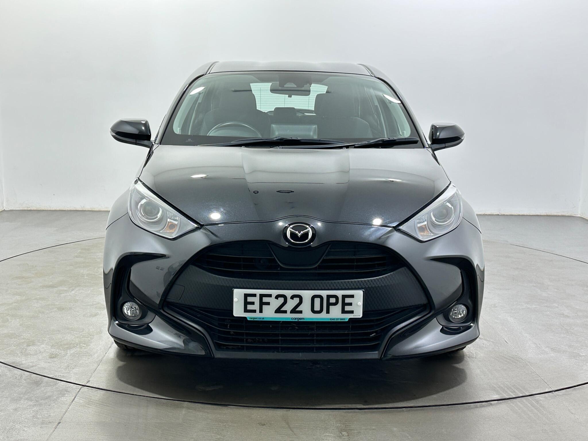 Mazda Mazda2 view 3