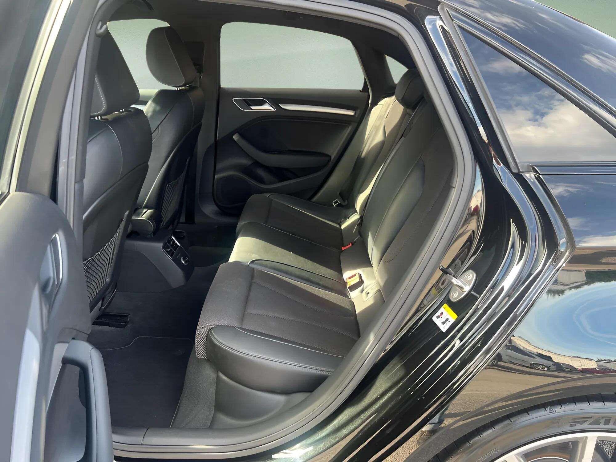Audi A3 view 6