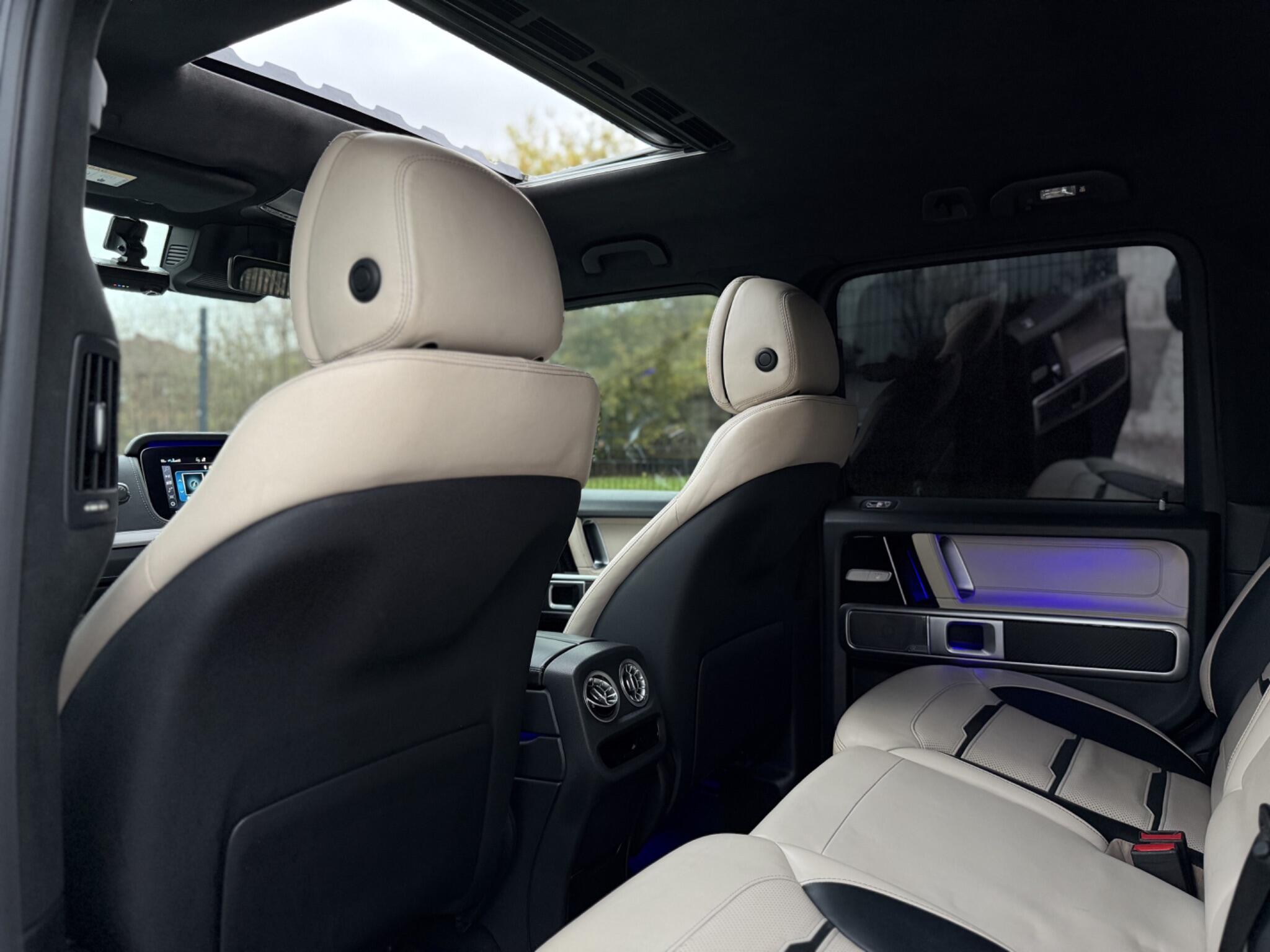 Mercedes-Benz G-Class view 21