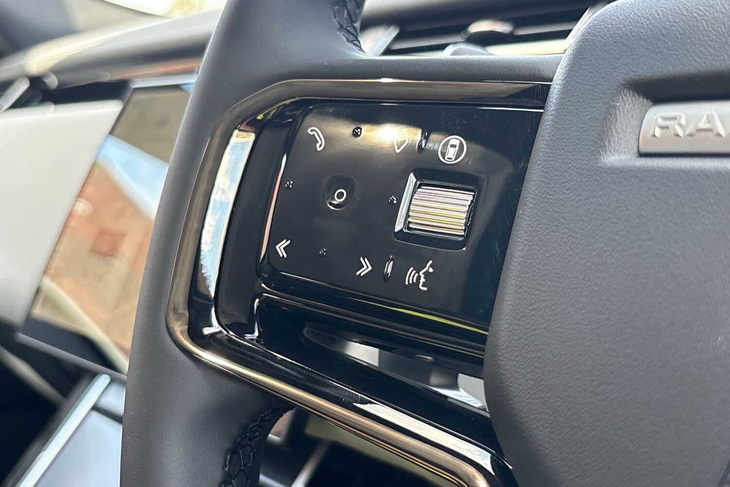 Land Rover Range Rover Velar view 33