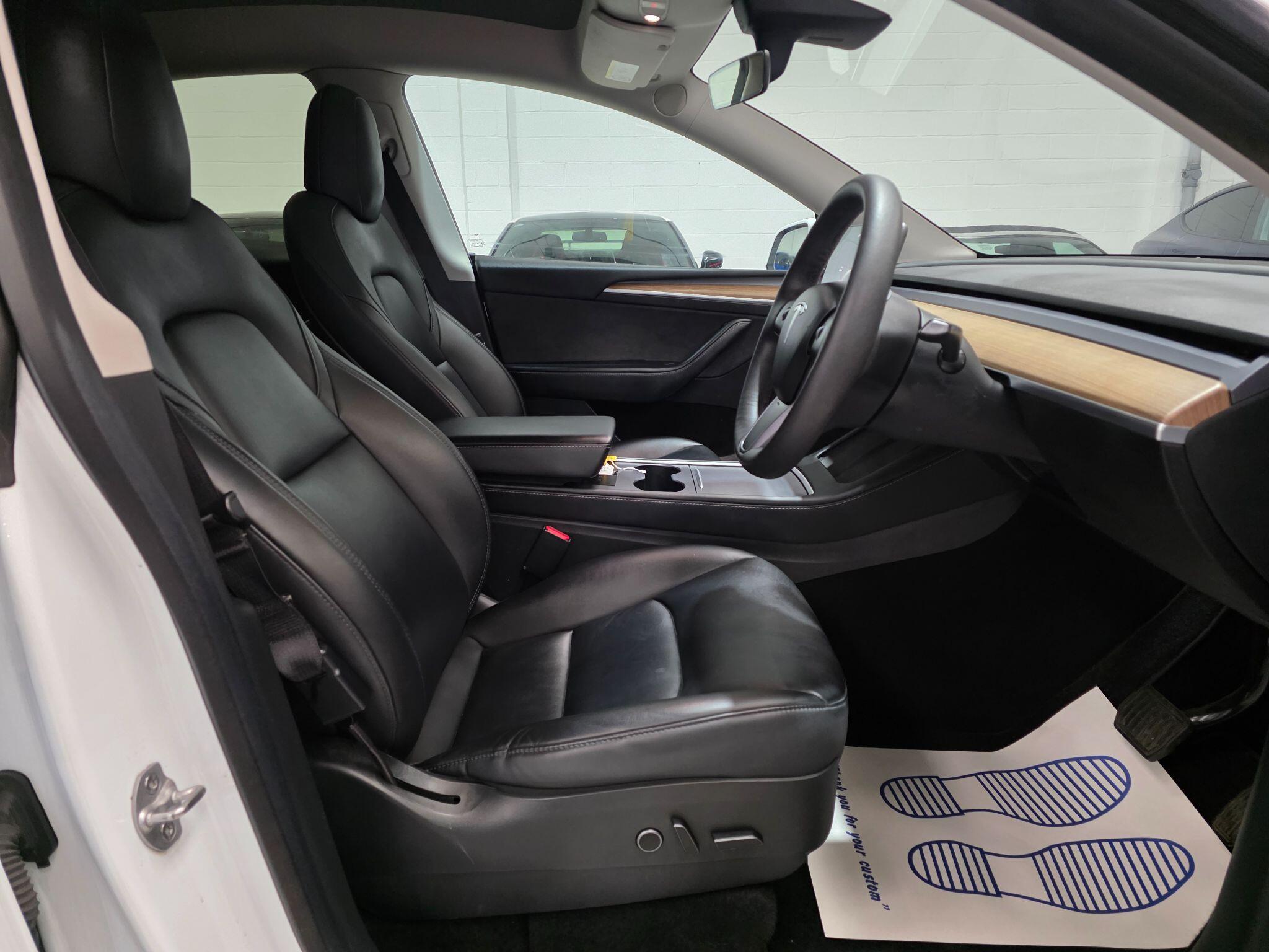 Tesla Model Y view 6