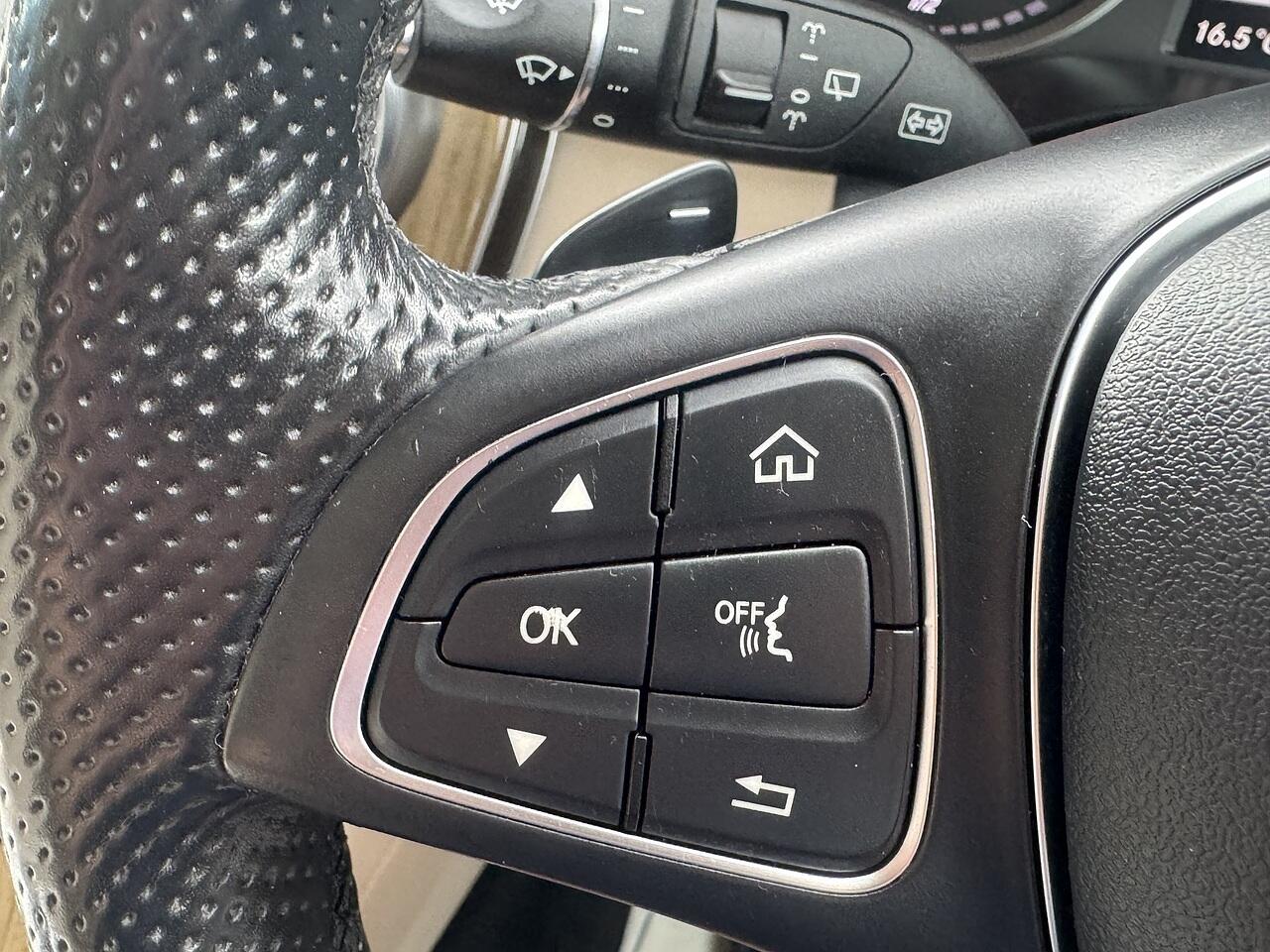 Mercedes-Benz GLC view 15