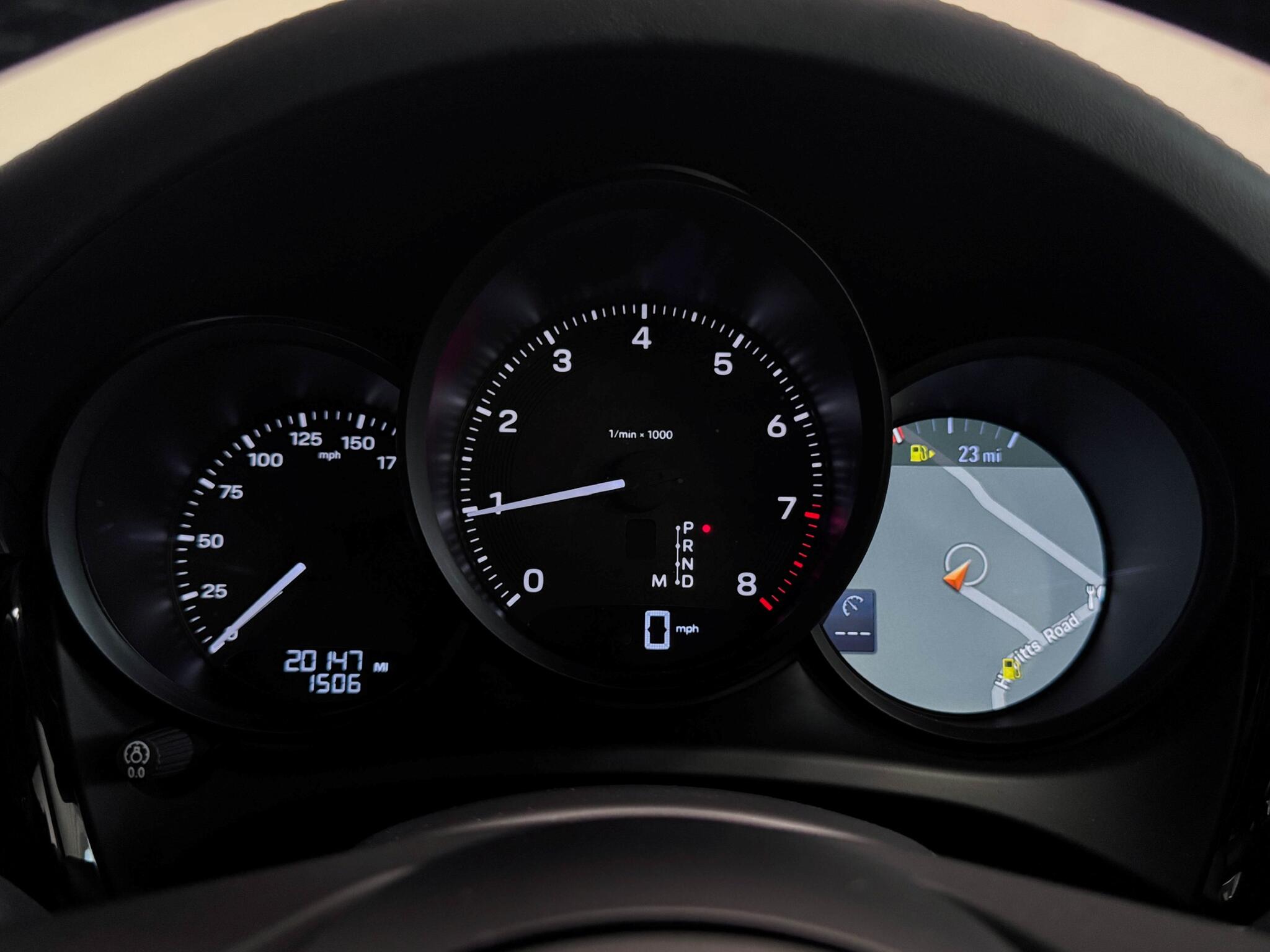 Porsche Macan view 36