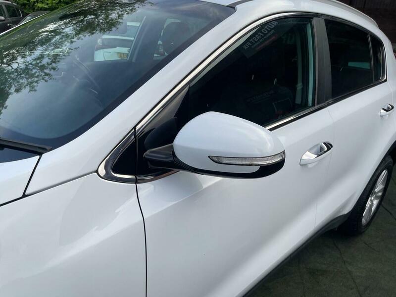 2017 Kia Sportage 1.6 GDi 2 Euro 6 (s/s) 5dr • 96,290 miles image 53