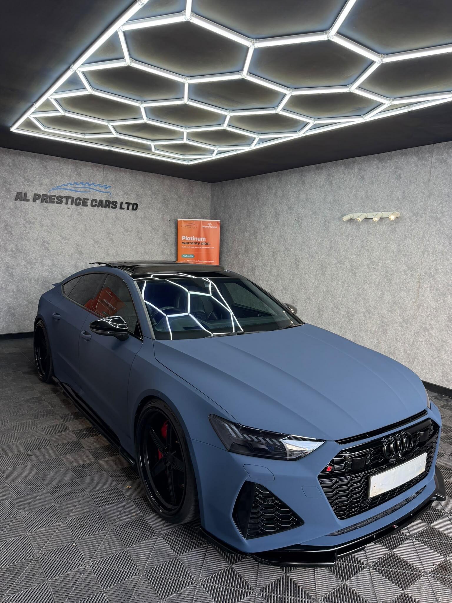 Audi RS7 view 4