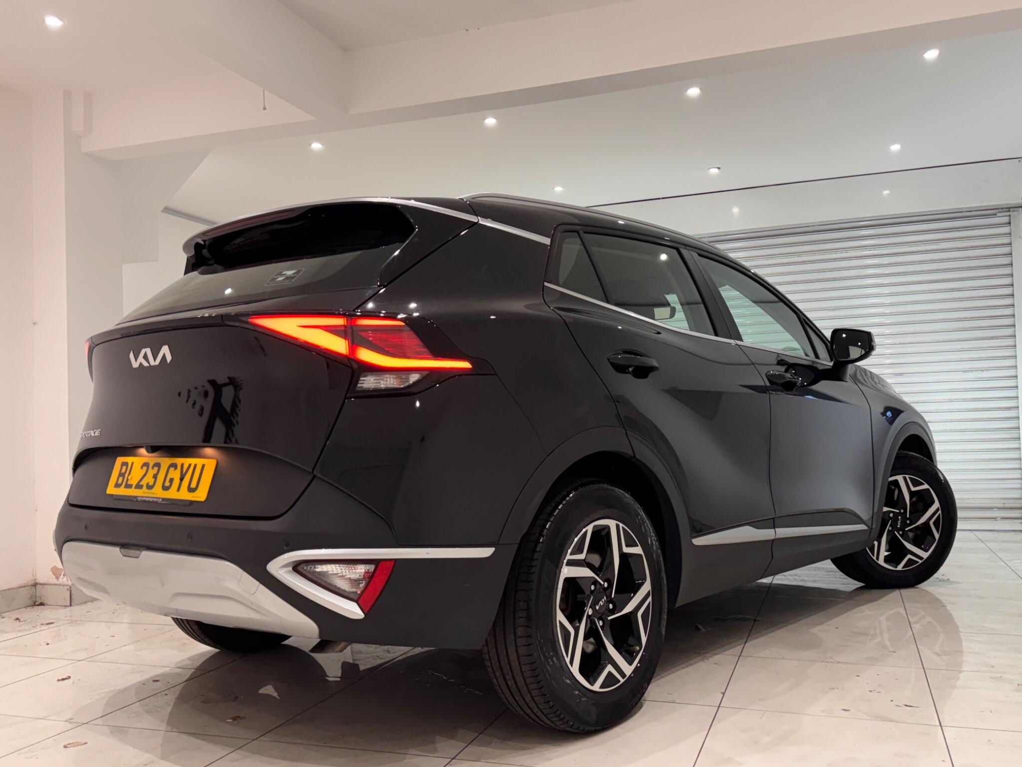Kia Sportage view 3