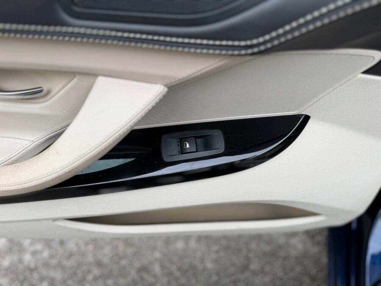 BMW 6 Series view 26