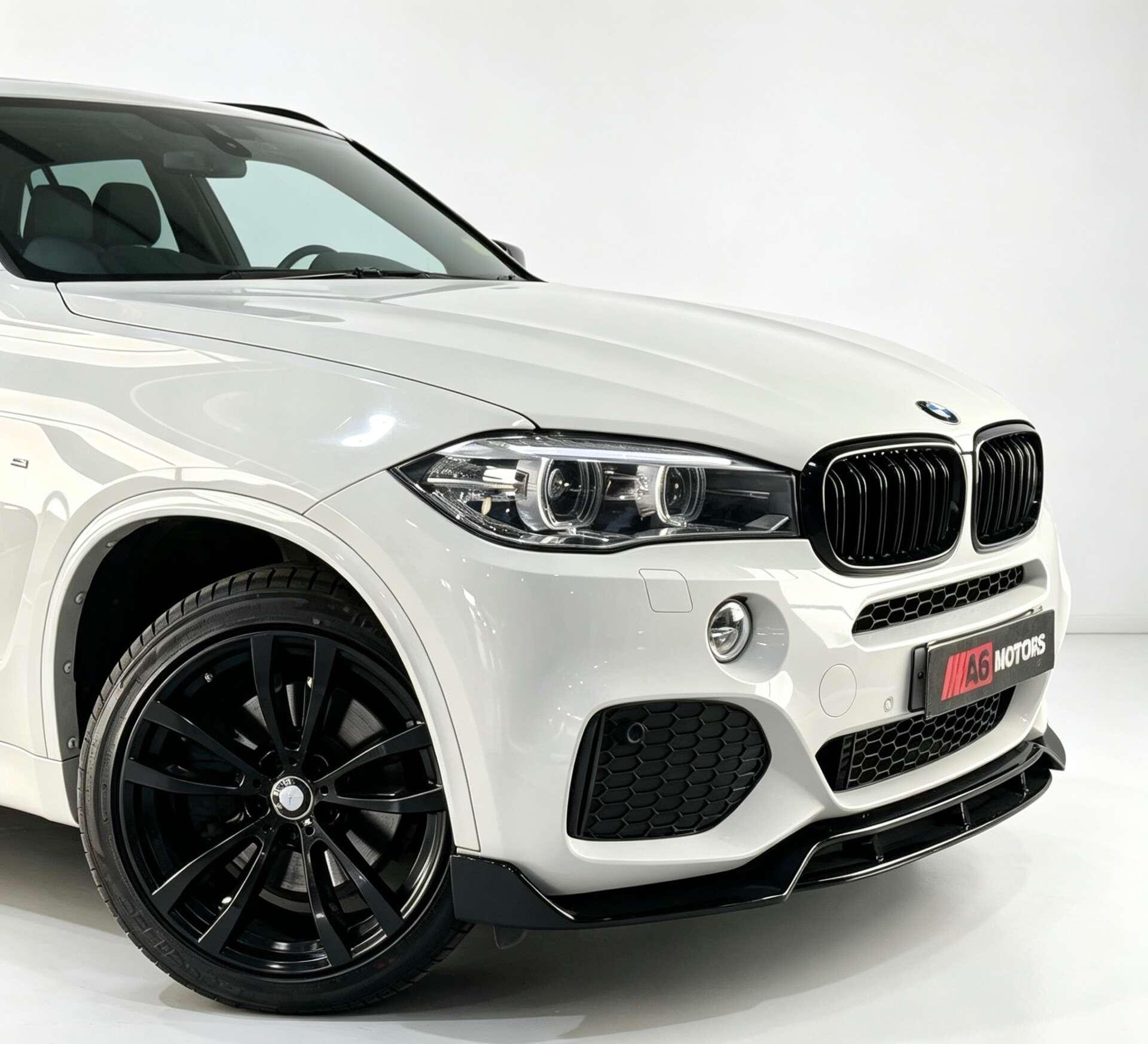 BMW X5 view 3
