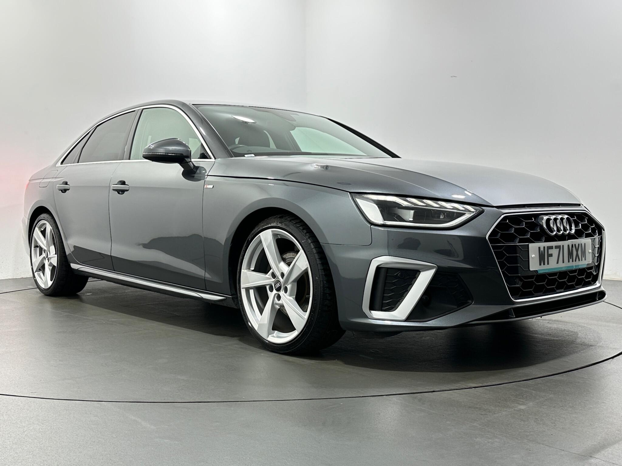 Audi A4 view 52