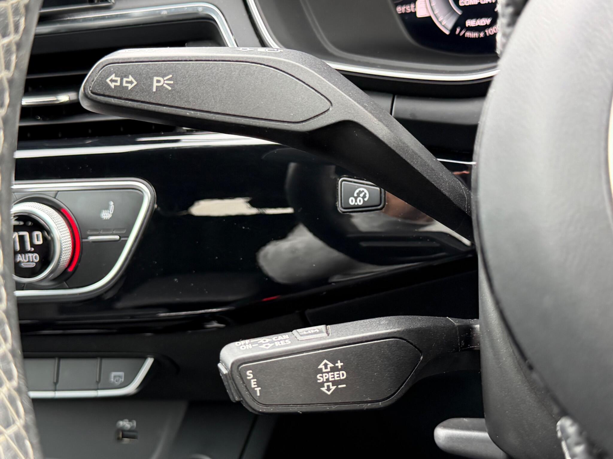 Audi A4 view 52