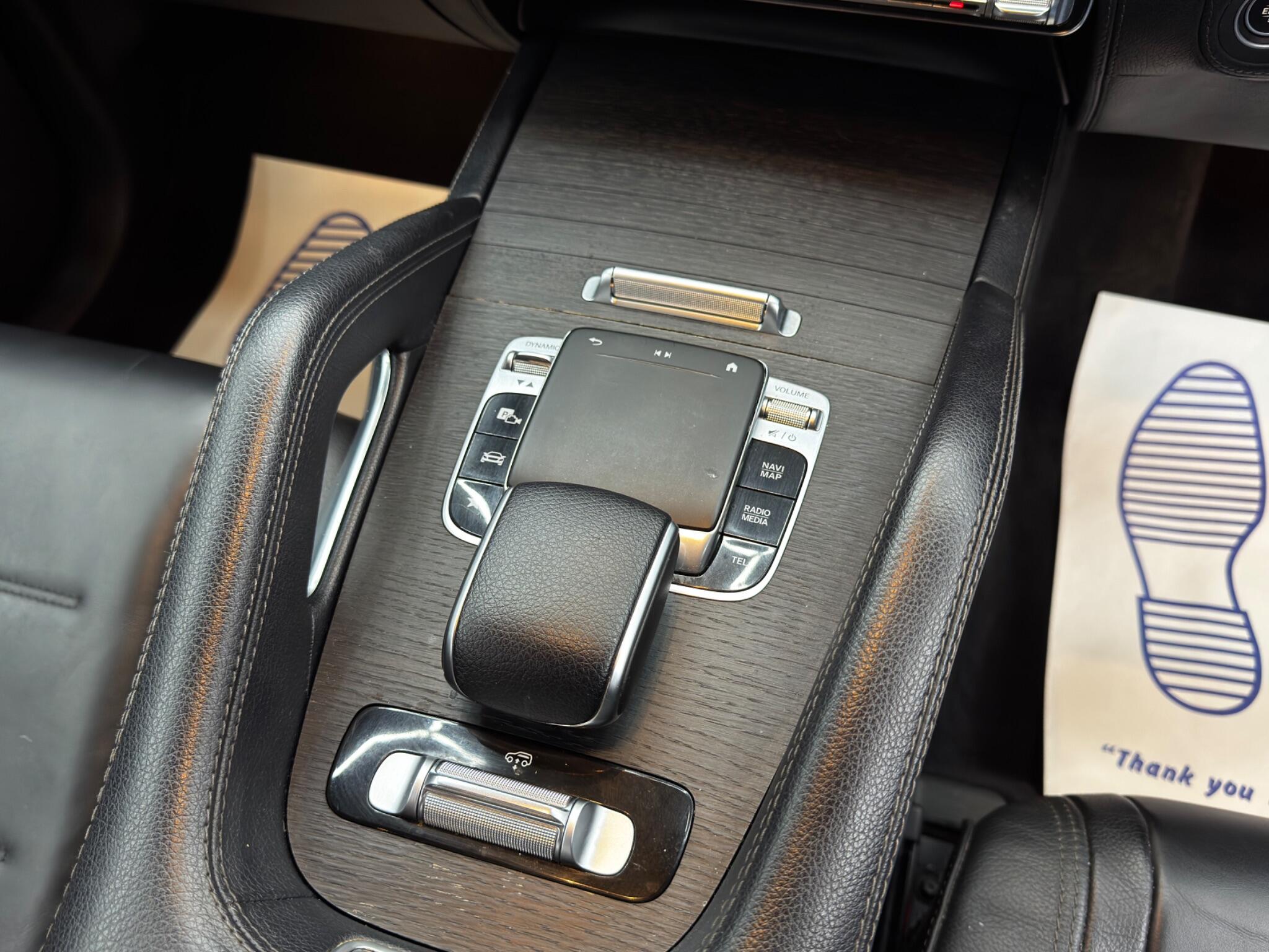 Mercedes-Benz Gle view 24