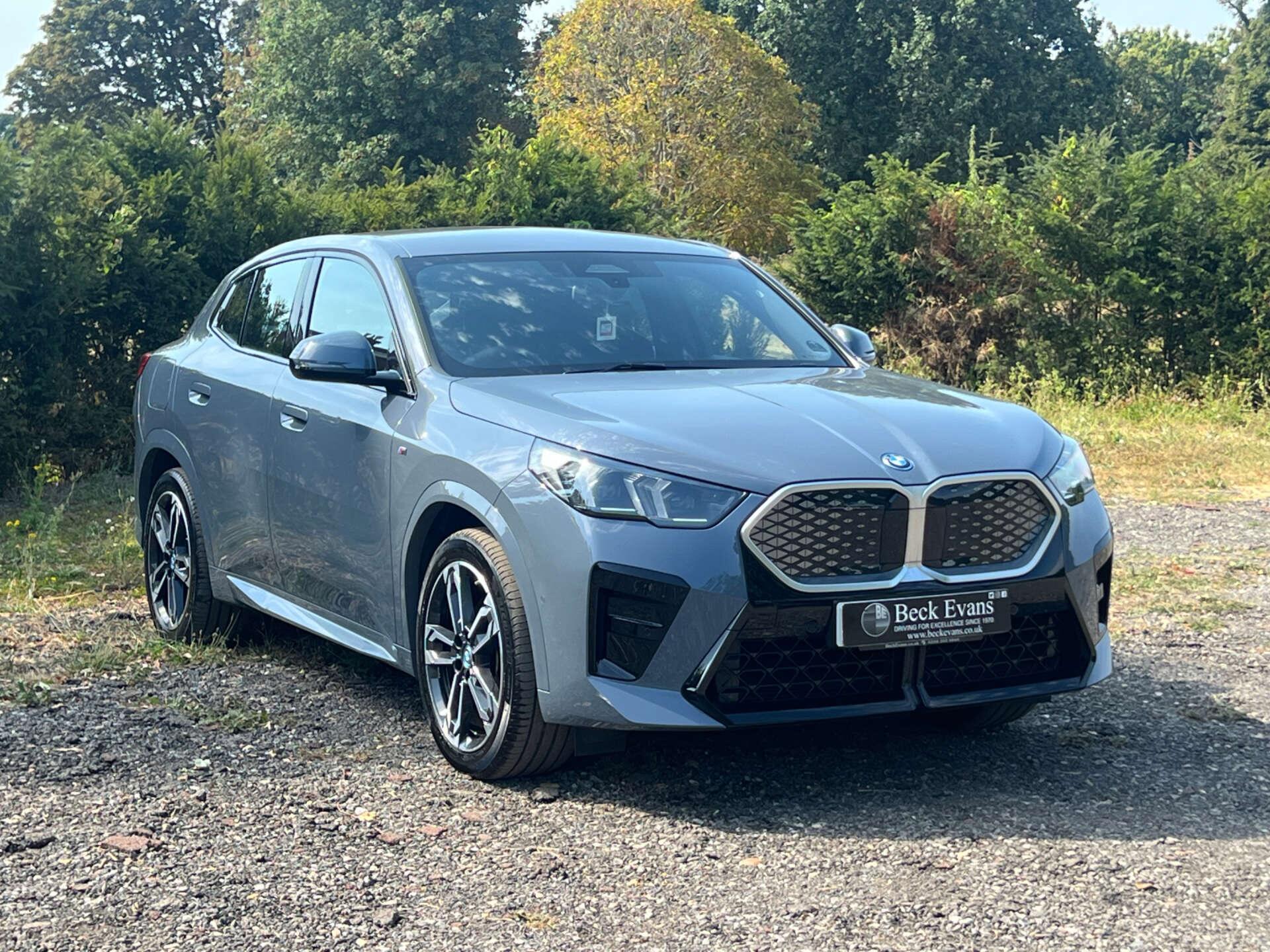 BMW Ix2 view 36