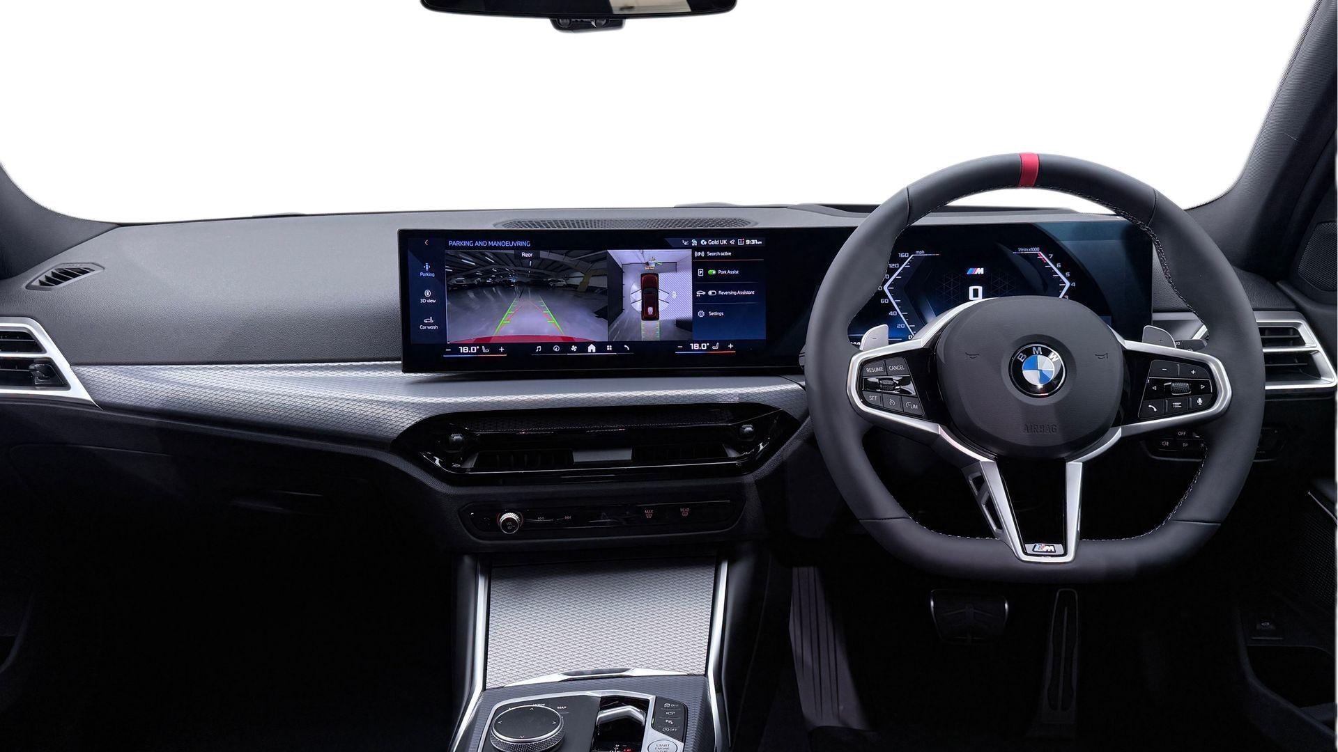 BMW 3 Series view 4