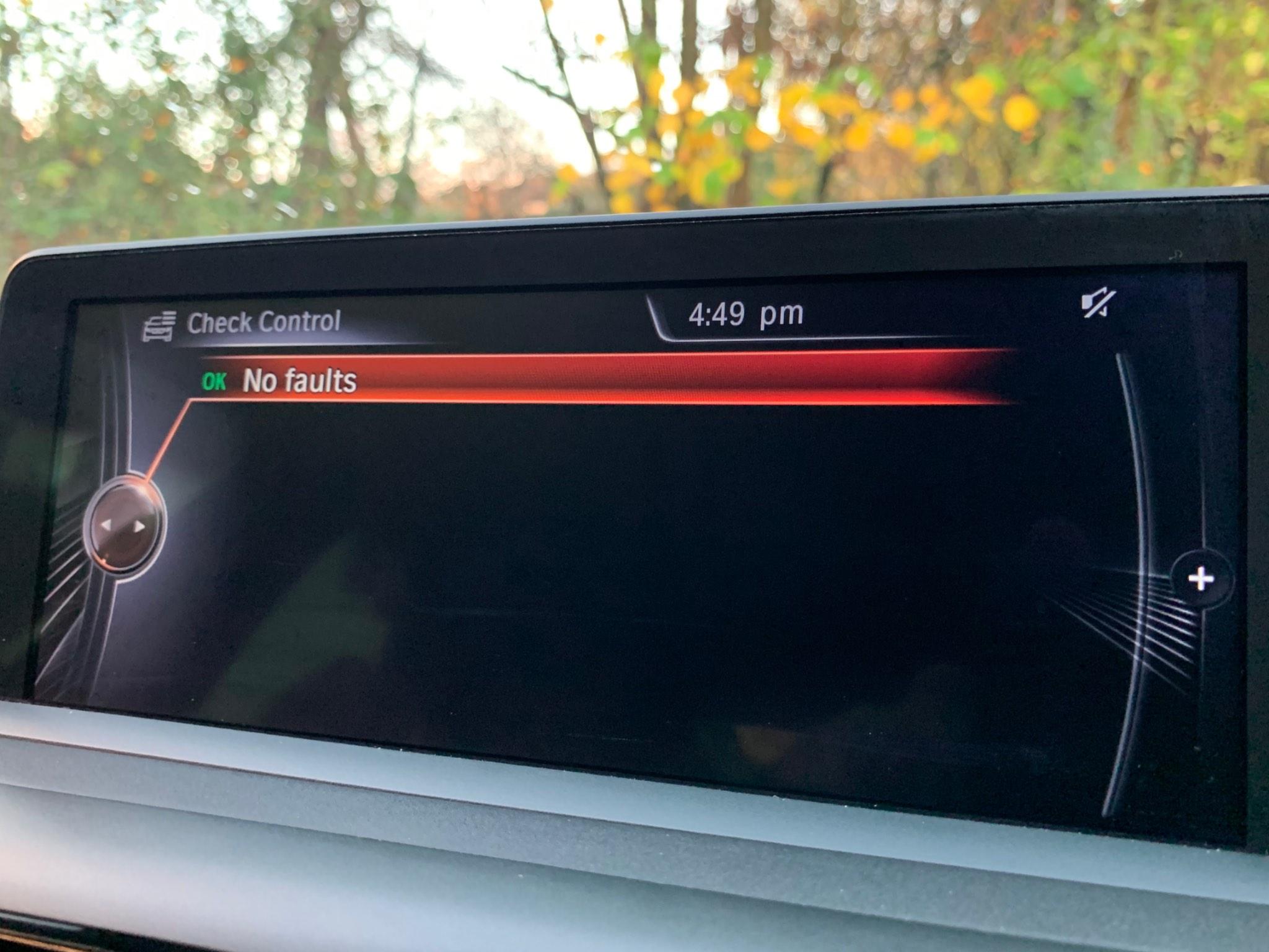BMW 3 Series view 13