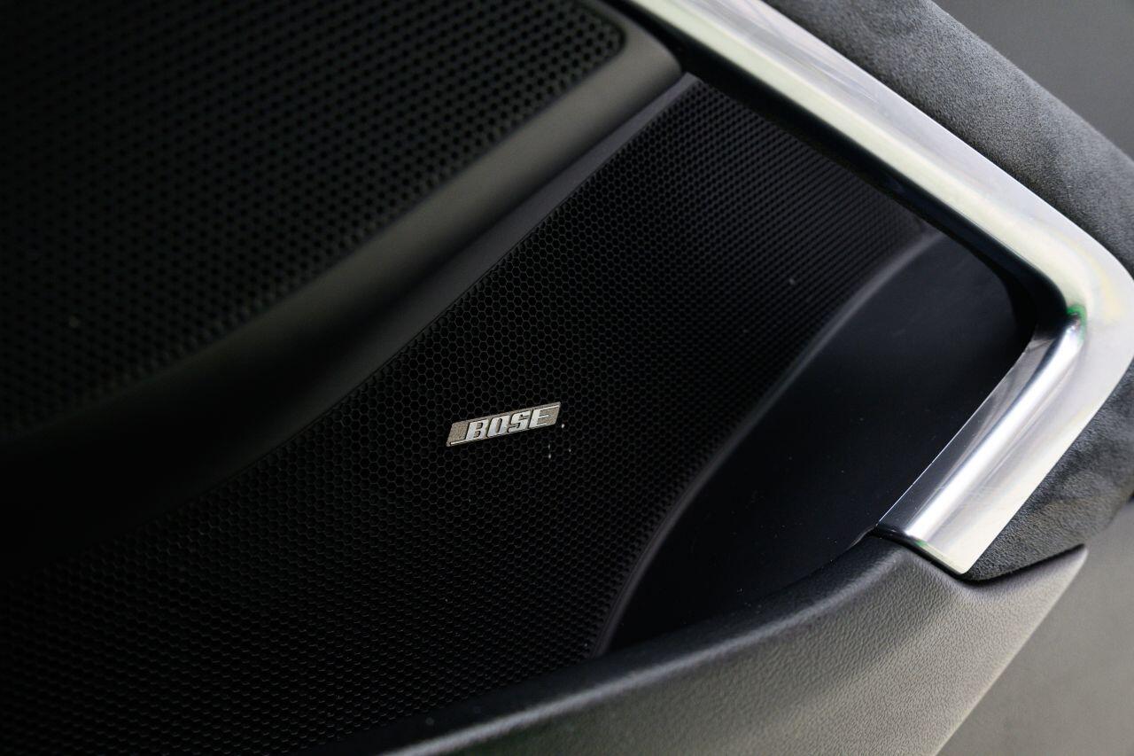 Porsche Cayman view 39