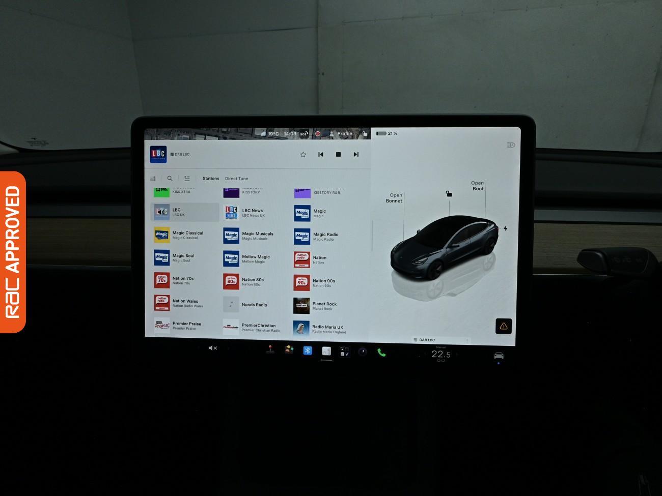 Tesla Model 3 view 18