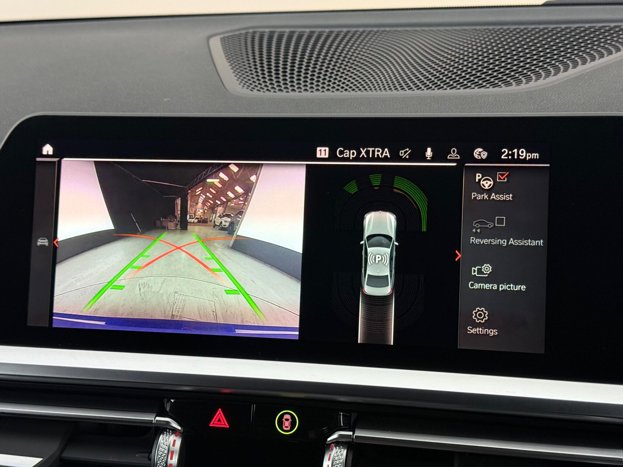 BMW 3 Series view 26