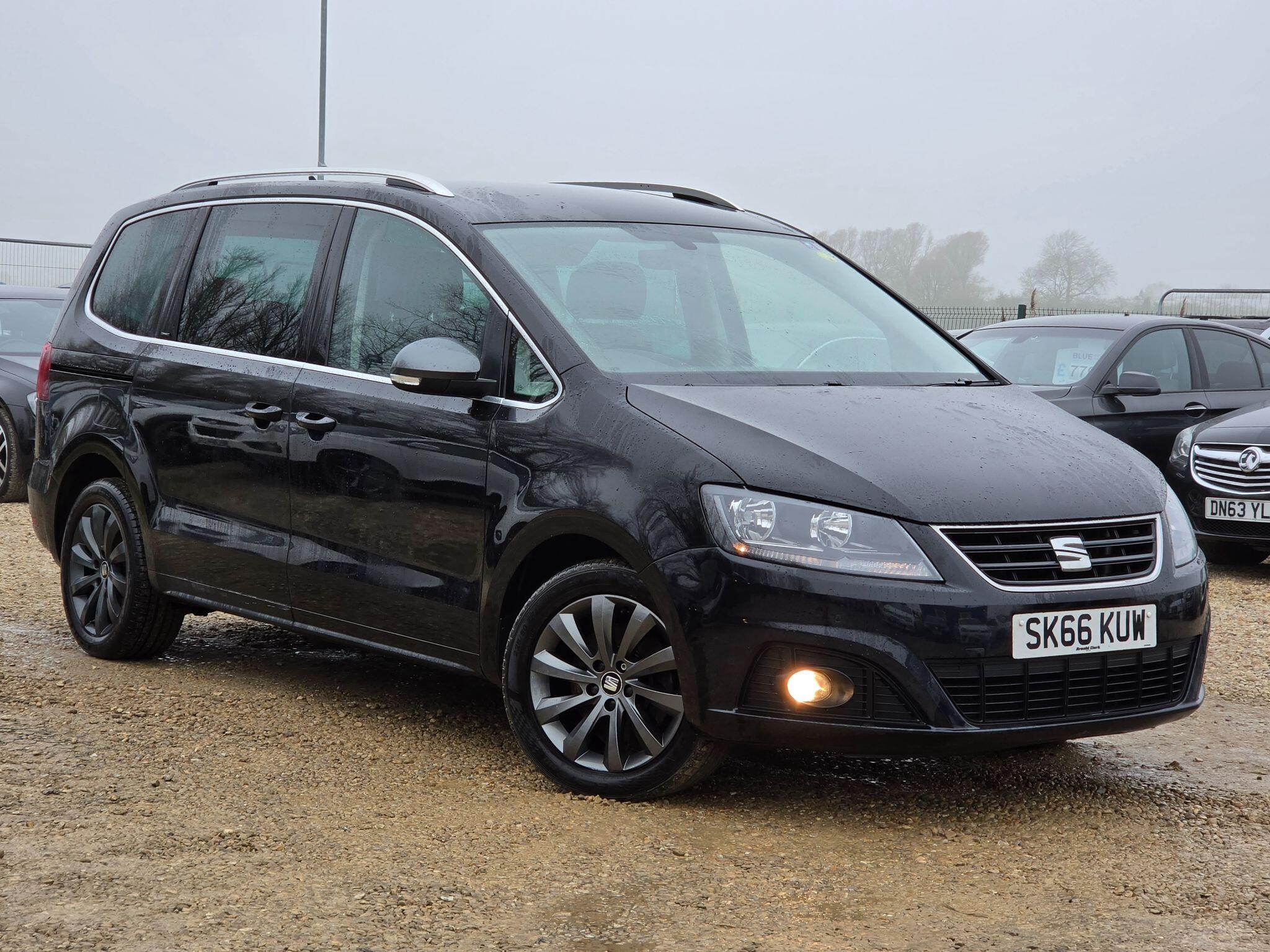 Seat Alhambra main image