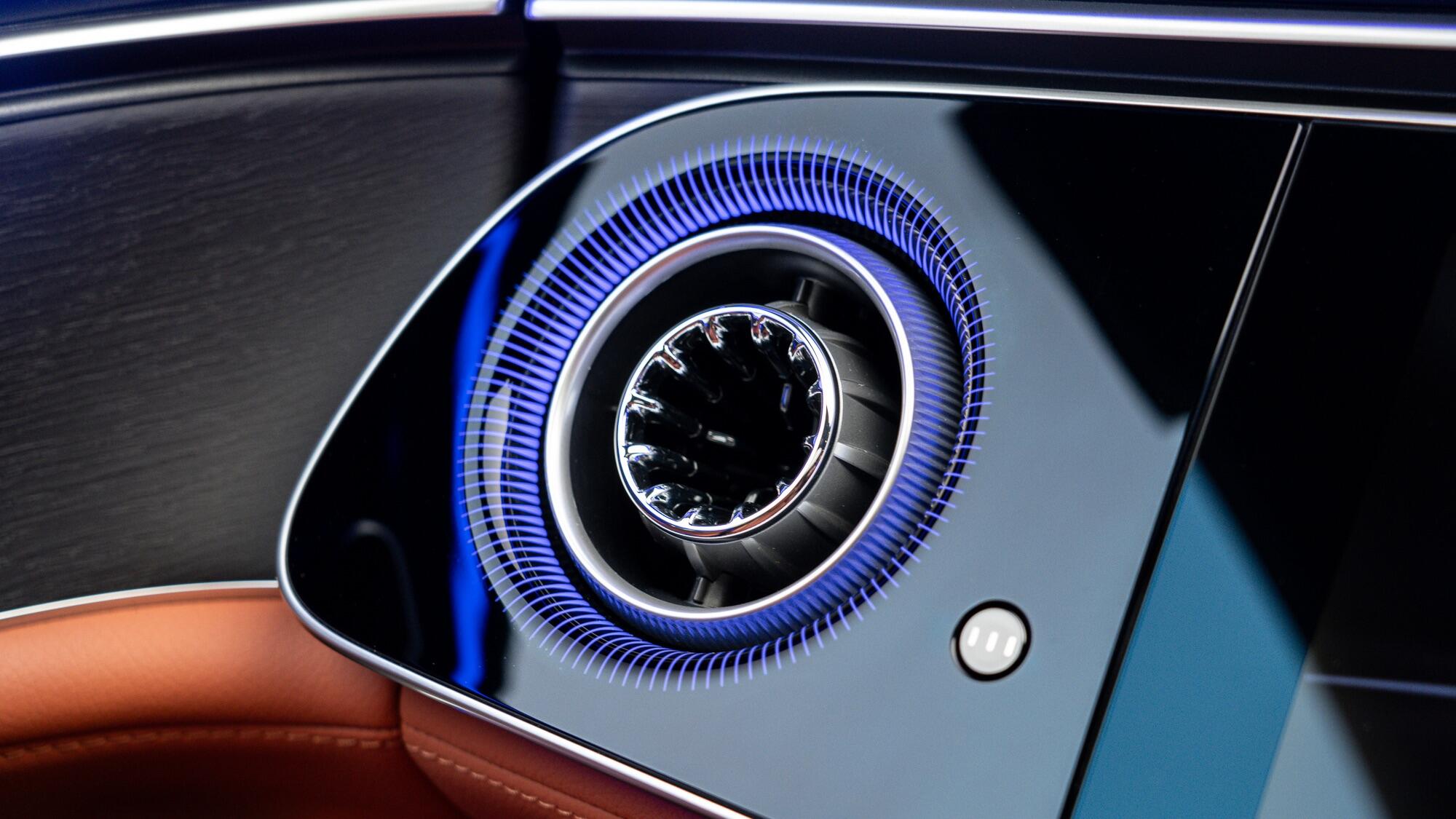 Mercedes-Benz S-Class view 58