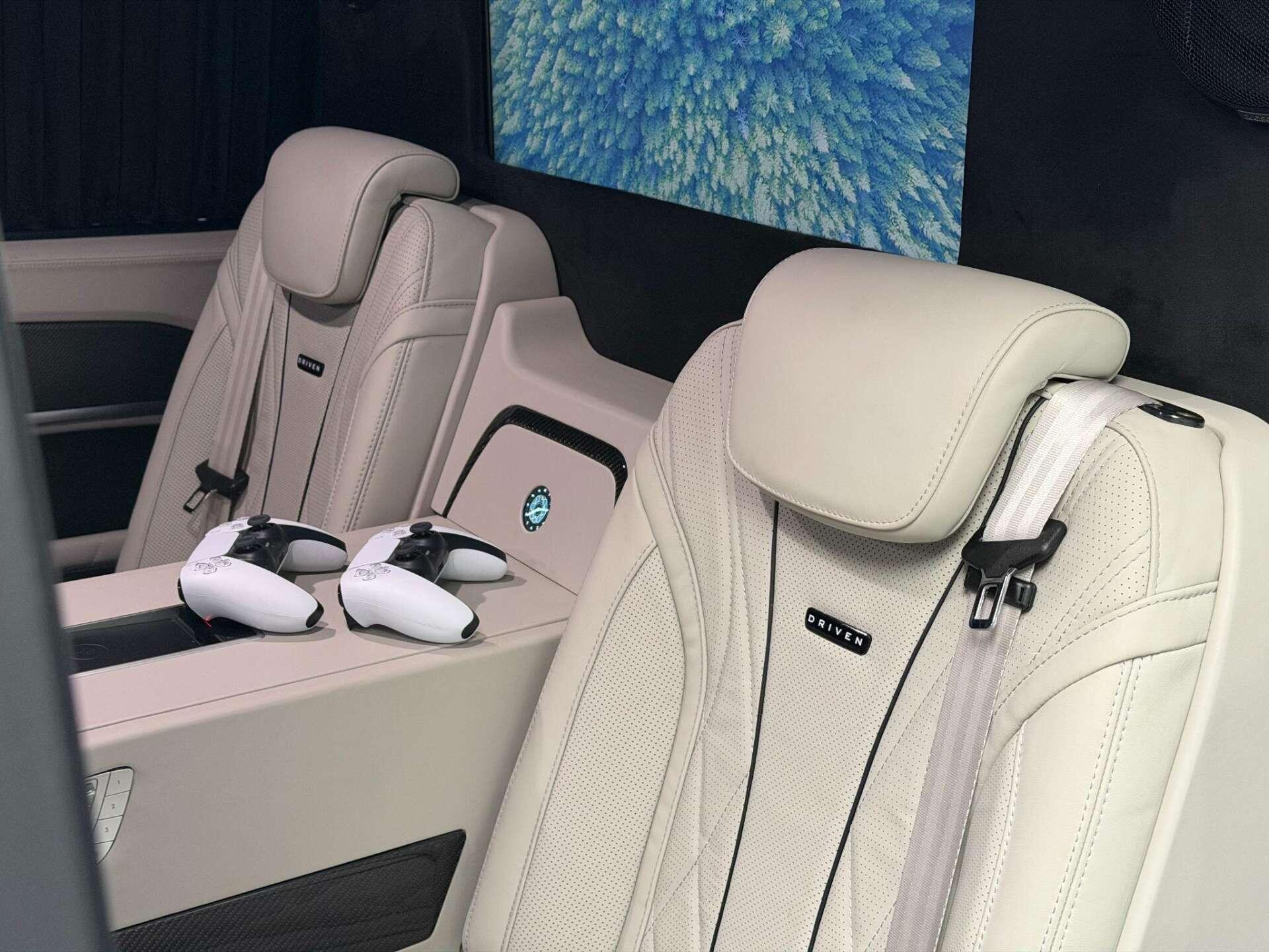 Mercedes-Benz V Class view 40