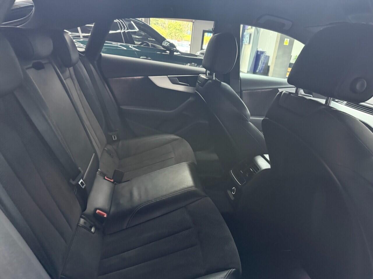 Audi A5 view 39
