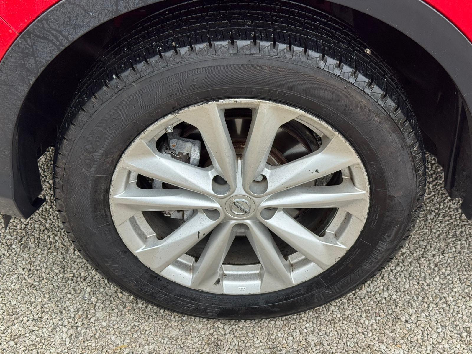2015 Nissan Qashqai image 28