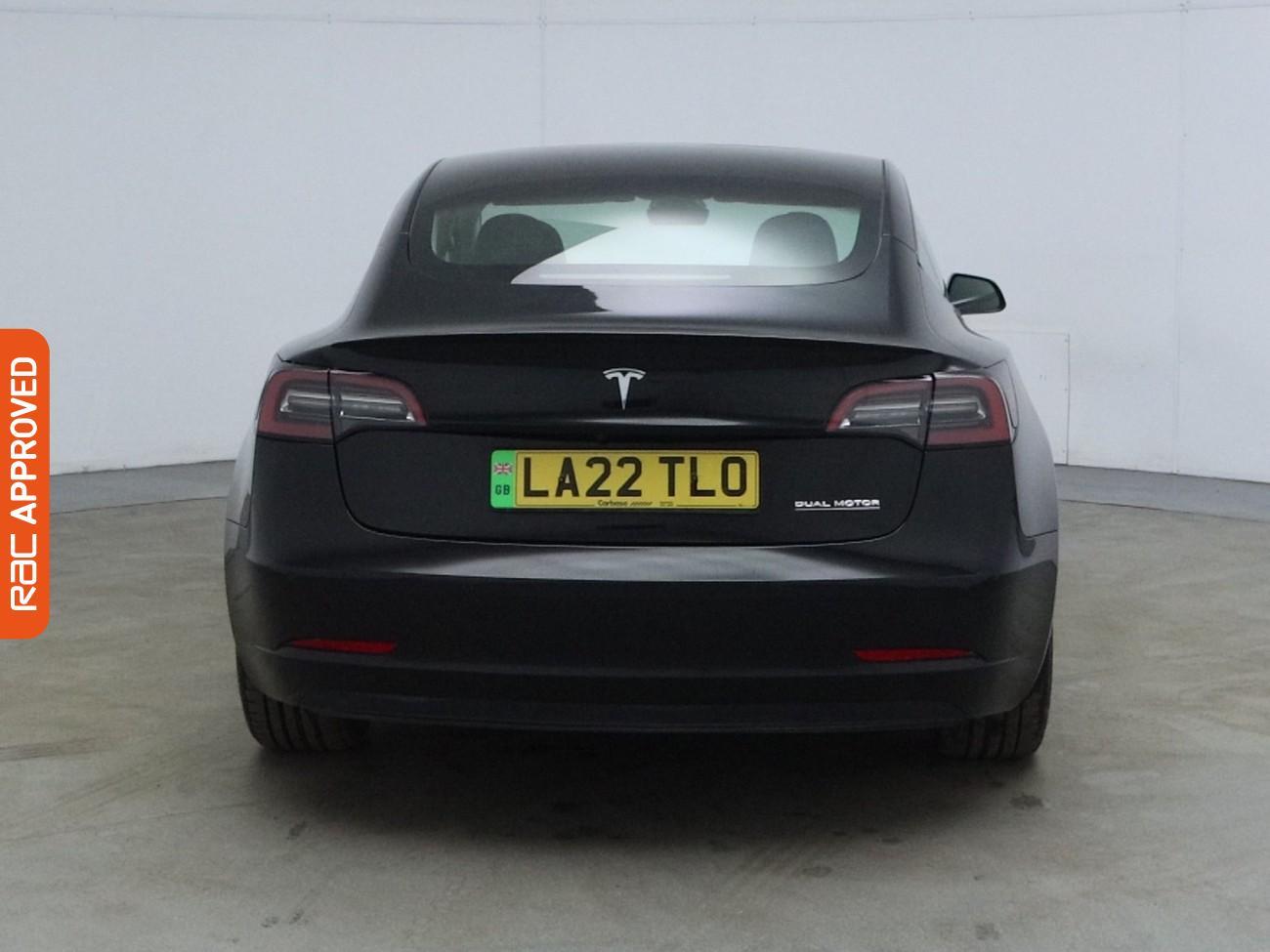 Tesla Model 3 view 9