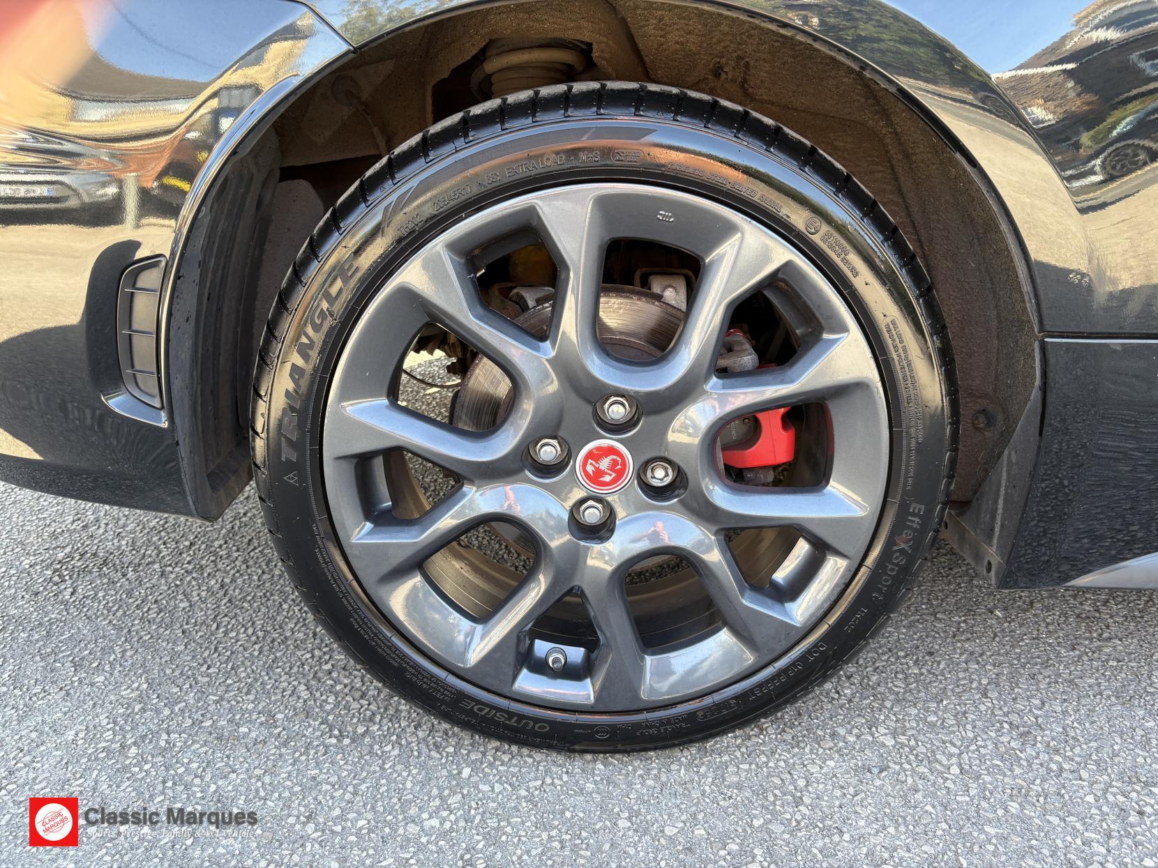 Abarth 124 Spider view 44