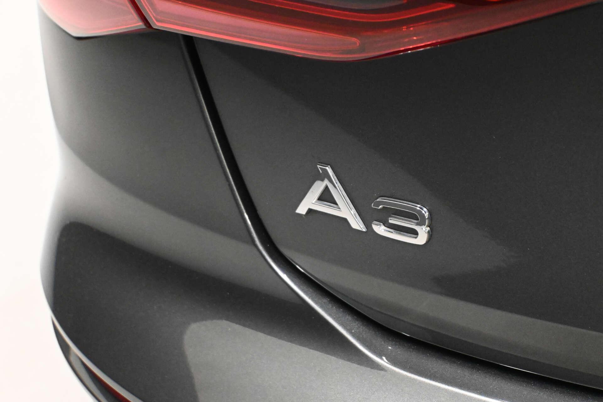 Audi A3 view 60