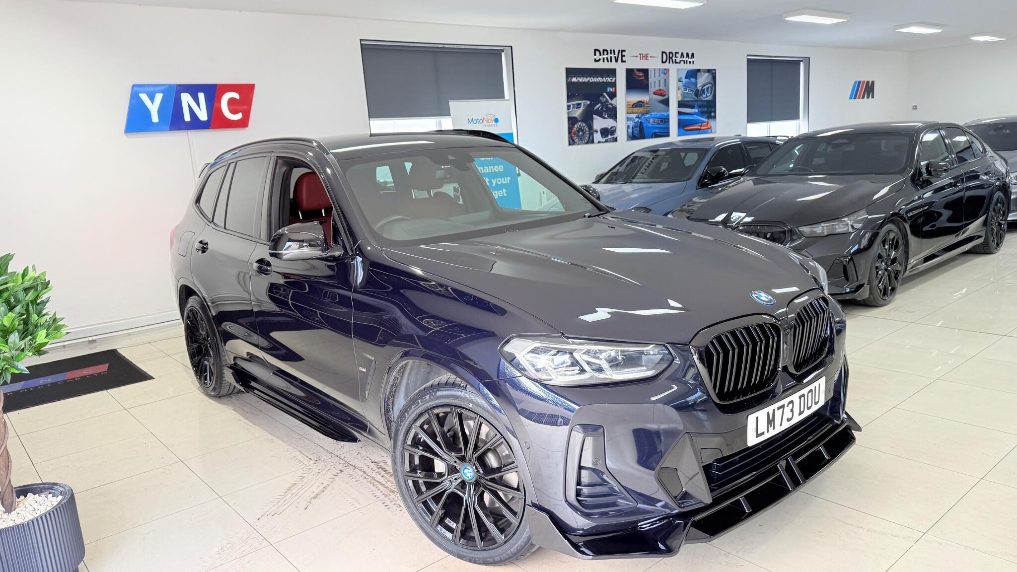 BMW X3 view 14
