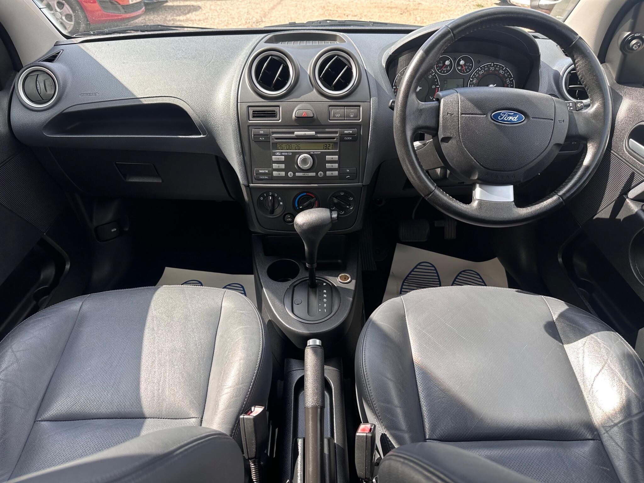 Ford Fiesta view 25