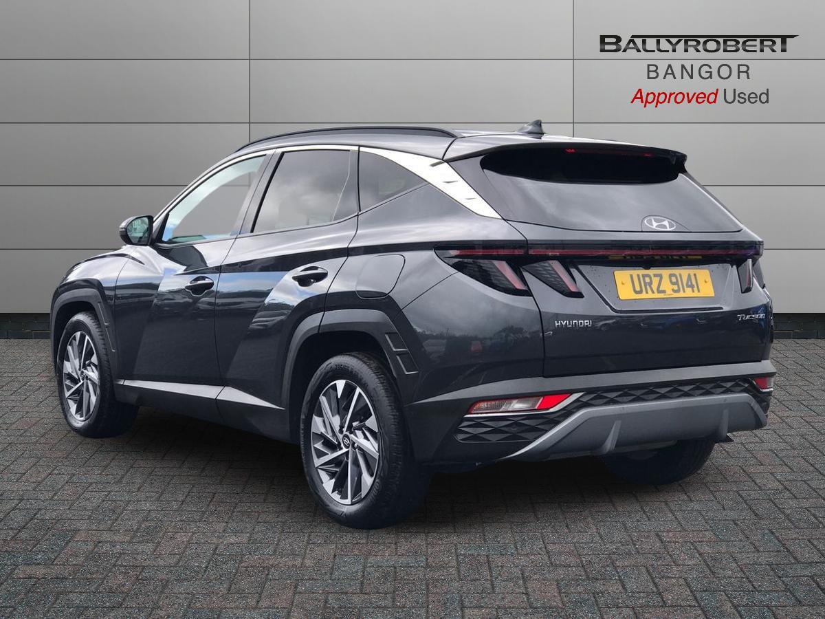 Hyundai Tucson view 2