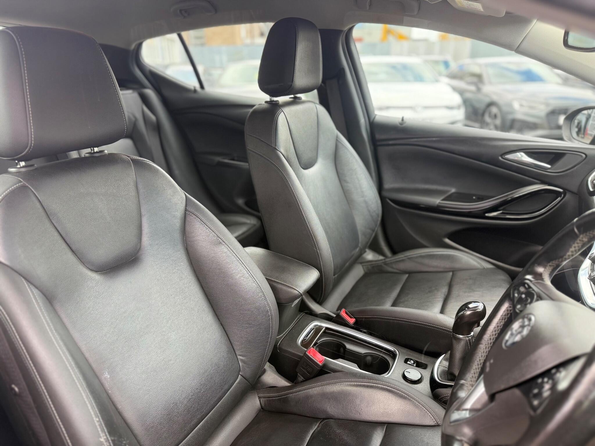 Vauxhall Astra view 12