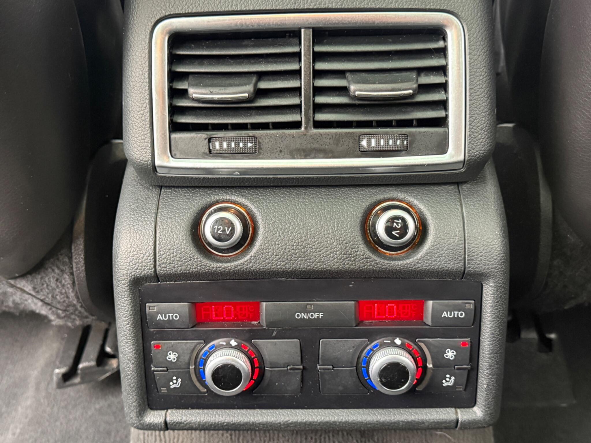 Audi Q7 - Image 66