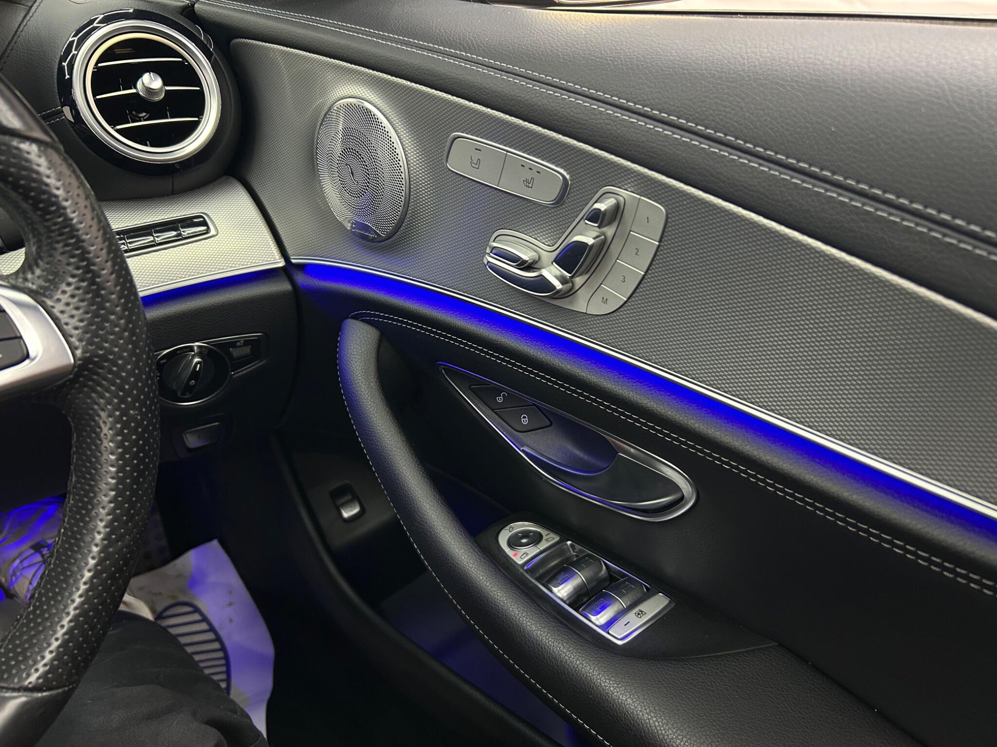 Mercedes-Benz E-Class view 20