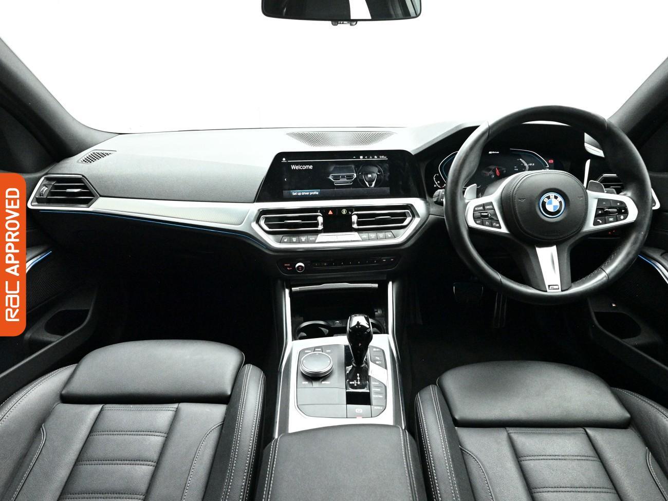 BMW 3 Series view 2