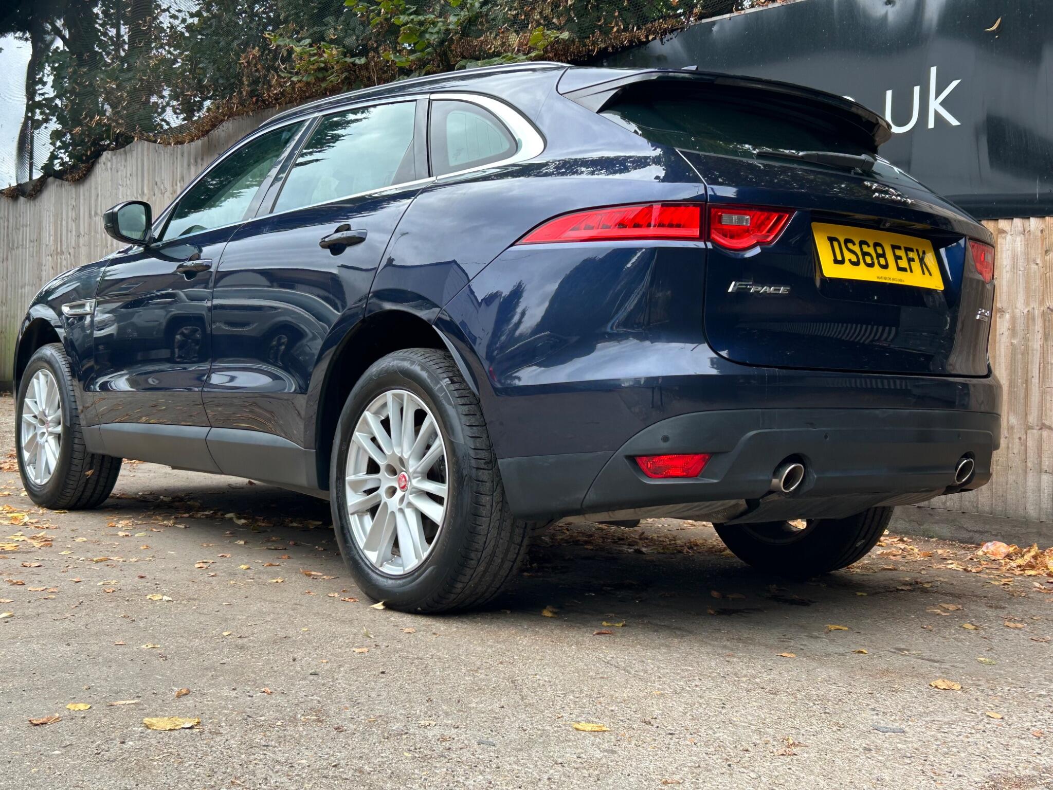 Jaguar F-Pace view 16