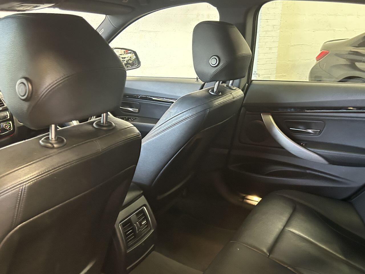 BMW 3 Series Gran Turismo view 57